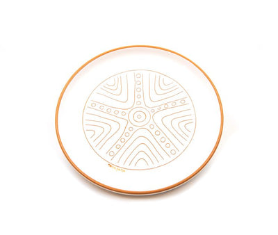 piatto in ceramica sarda realizzato nel laboratorio Terra Sarda Ceramiche a Siniscola